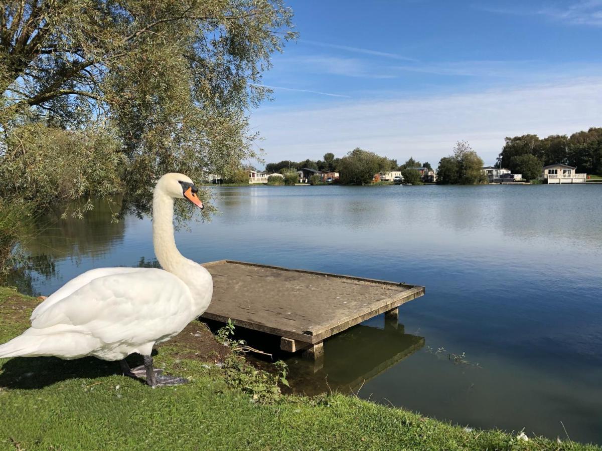 Tattershall Lakes Mini Breaks - Osprey Rise Exterior photo